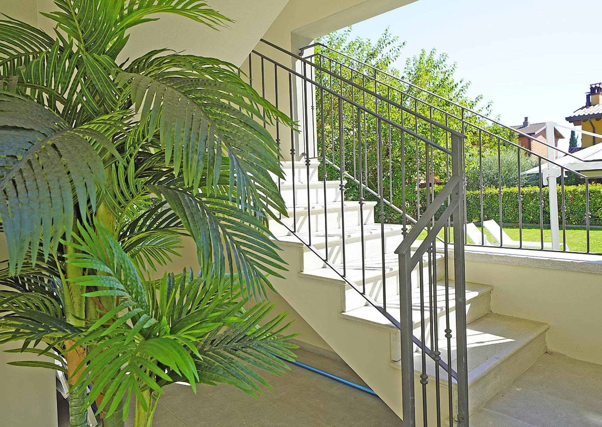 Villa Caterina Apartments By Wonderful Italy Desenzano del Garda Exteriér fotografie
