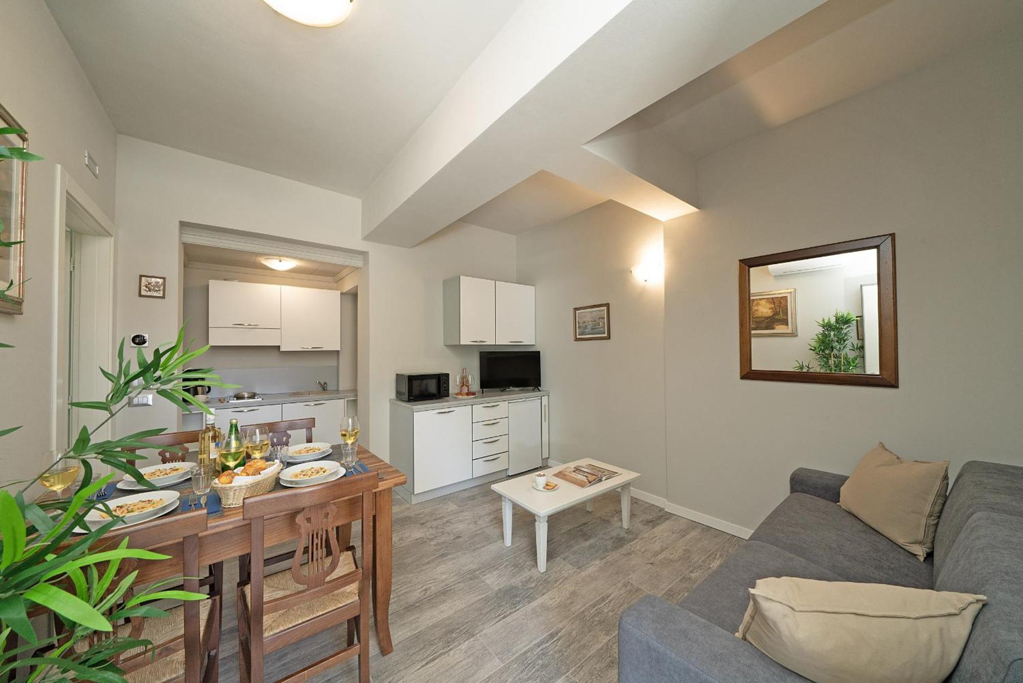 Villa Caterina Apartments By Wonderful Italy Desenzano del Garda Exteriér fotografie