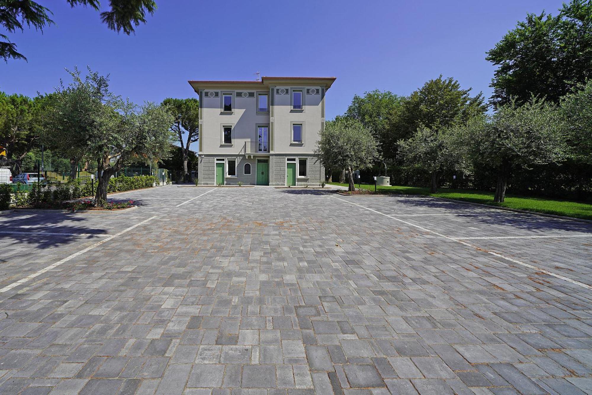 Villa Caterina Apartments By Wonderful Italy Desenzano del Garda Exteriér fotografie