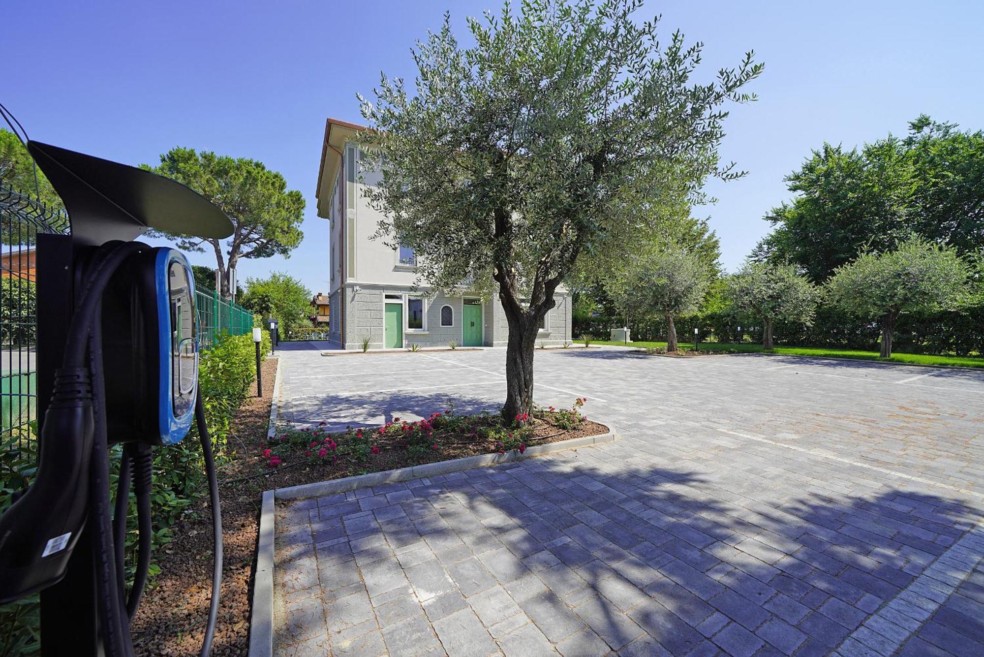 Villa Caterina Apartments By Wonderful Italy Desenzano del Garda Exteriér fotografie